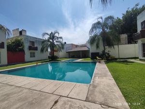 Casa en Venta en Acatlipa Centro Temixco