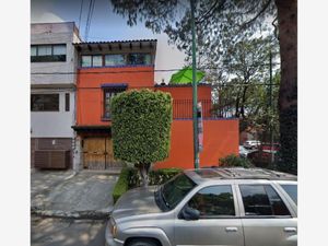 Casa en Venta en Del Carmen Coyoacán