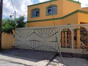 Casa en Venta en Potrero Anahuac San Nicolás de los Garza