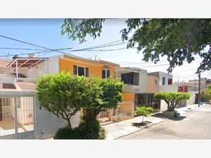 Casa en Venta en Jardines de la Paz Guadalajara