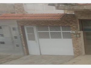 Casa en Venta en Lomas de Rio Medio III Veracruz