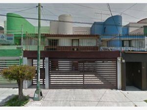 Casa en Venta en Rinconada Coapa 2A Sección Tlalpan