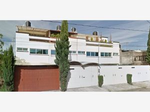 Casa en Venta en Arboledas de Loma Bella Puebla