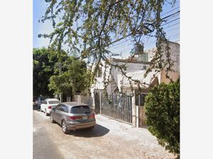 Casa en Venta en Constitucion Zapopan