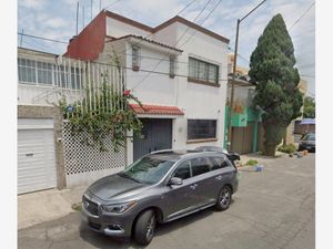 Casa en Venta en Prado Churubusco Coyoacán