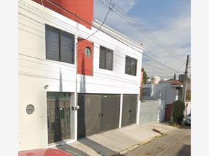 Casa en Venta en Rincon Arboledas Puebla