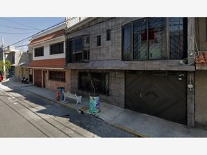 Casa en Venta en Metropolitana Tercera Sección Nezahualcóyotl