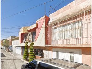 Casa en Venta en Benito Juárez (La Aurora) Nezahualcóyotl