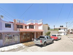 Casa en Venta en Bosques del Valle 1a Sección Coacalco de Berriozábal