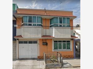 Casa en Venta en Las Aguilas Nezahualcóyotl