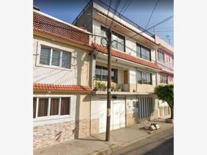 Casa en Venta en Las Aguilas Nezahualcóyotl