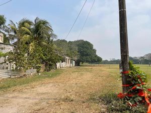 Terreno de 800 m2 en venta en Ejido Playa de Vaca. MEDELLÍN, VERACRUZ.