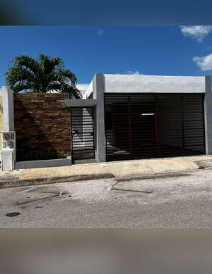 Casa en renta en Los Héroes, Mérida, Yucatán, 97309.