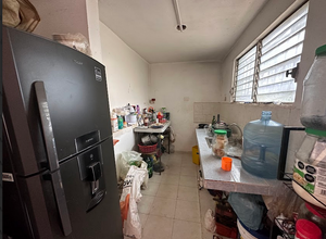 EN VENTA CASA CON LOCALES, CAUCEL, MERIDA