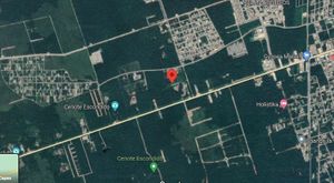 Lote urbano de 818 m2 a 200 metros de la Avenida Tulum servicios subterraneos