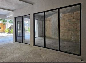 LOCAL COMERCIAL EN VENTA  ZONA COMERCIAL EN  ALDEA ZAMA MNZ 12