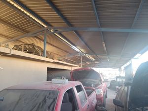 SE VENDE BODEGA COMERCIAL