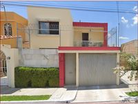 Casa en venta en napoles 66, Tepic Centro, Tepic, Nayarit, 63157.