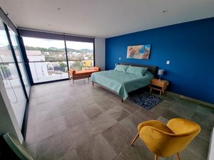 Hermosa Casa amueblada en Renta o venta en “Real deJuriquilla”