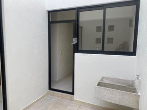 CASA NUEVA EN VENTA BUGAMBILIAS COTO SANTA FE