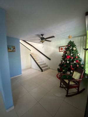 VENTA DE CASA REMODELADA