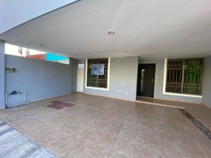 VENTA DE CASA REMODELADA