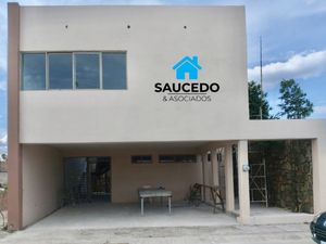 Casa a la Venta en Residencial Tapias