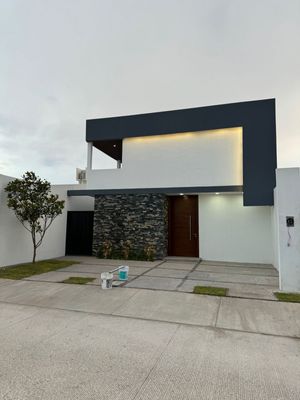 Casa en Venta ubicada en Fraccionamiento Residencial Scorpio 5-1