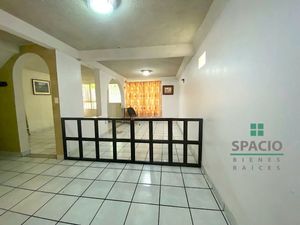 Venta  casa en Huizachito,  en andador,  4 recámaras