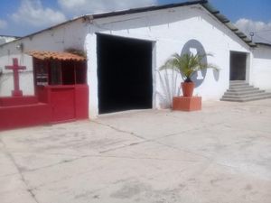 BODEGAS COMERCIALES Y OFICINAS en Renta o Venta - Jilotepec