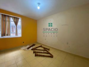 Venta  casa en Huizachito,  en andador,  4 recámaras