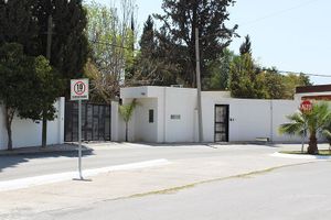 Modernas Oficinas en VENTA en Carretera Los Valdez