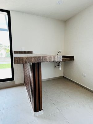 CASA EN VENTA  CON REC EN PB Y ROOF GARDEN PARQUE COLIMA LOMAS DE ANGELÓPOLIS