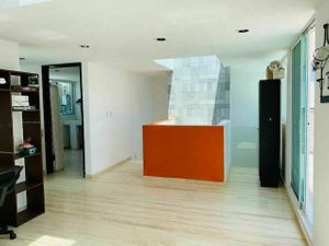 CASA EN VENTA CON ACABADOS DE MARMOL Y GRANITO Lomas de Angelopolis Puebla