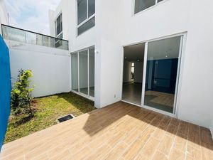 CASA EN RENTA CON ROOF EN CASCATTA LOMAS DE ANGELÓPOLIS 3