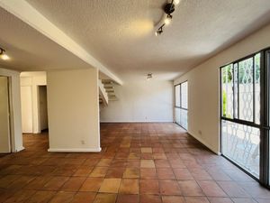 CASA EN VENTA DE 4 REC. FRACCIONAMIENTO REFORMA AGUA AZUL