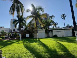 Bellisima casa en Quinta Gaviotas Mazatlán en renta