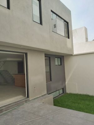 Casa en Moncayo, Zona Esmeralda, Atizapán de Zaragoza