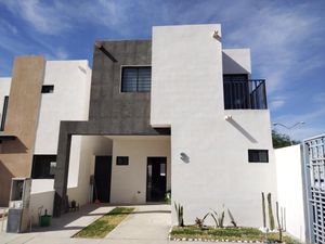 Casa en Venta en Las Puertas del Desierto Torreón