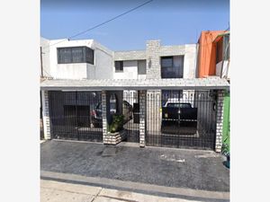 Casa en Venta en Valle Dorado Tlalnepantla de Baz