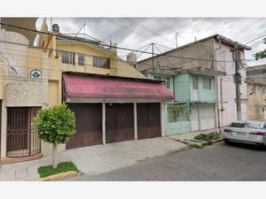 Casa en Venta en Metropolitana Tercera Sección Nezahualcóyotl