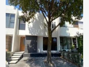 Casa en Venta en Joyas del Pedregal Coyoacán