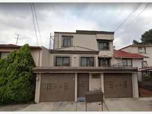 Casa en Venta en Cumbres de San Mateo Naucalpan de Juárez