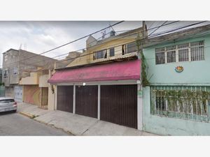 Casa en Venta en Metropolitana Tercera Sección Nezahualcóyotl