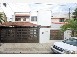 Casa en Venta en Jardines de Vista Alegre Mérida