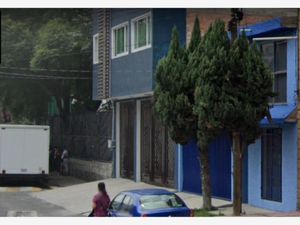 Casa en Venta en Pedregal de las Aguilas Tlalpan