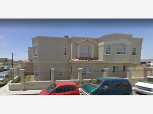 Casa en Venta en Valle Dorado Ensenada