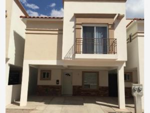 Casa en Venta en Hacienda Carlota Chihuahua