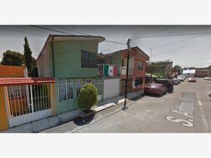 Casa en Venta en Dr. Jorge Jiménez Cantú Metepec