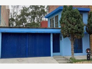 Casa en Venta en Pedregal de las Aguilas Tlalpan